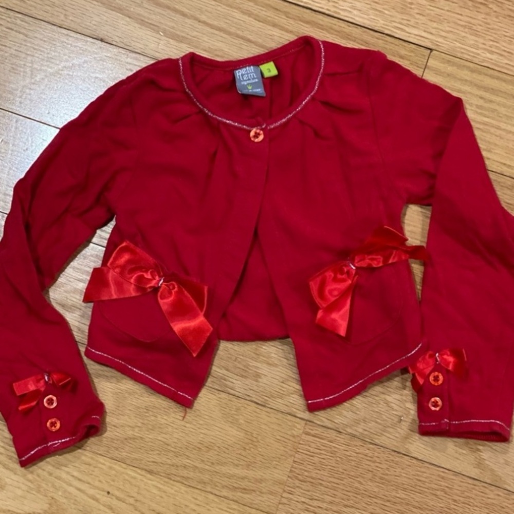 🧩 3/$20 Petit Lem Red Bow Lightweight Sweater Size 3T